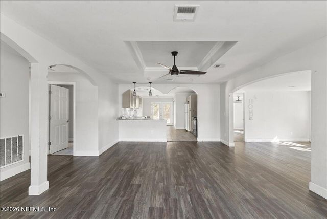 10565 BESSENT Road N, Jacksonville, FL 32218