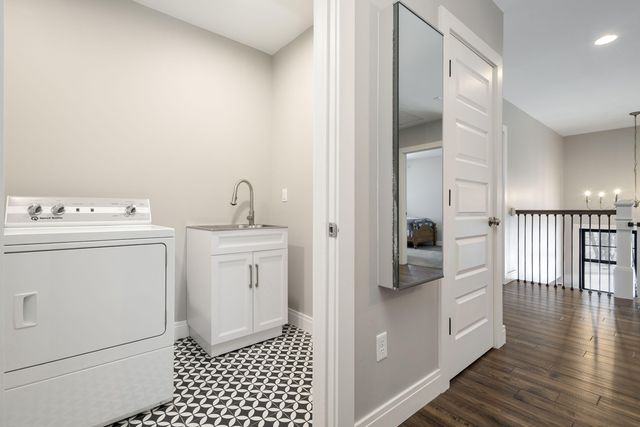 10001 N Beverly Lane, La Porte, IN 46350