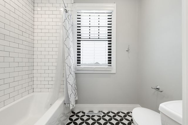 10001 N Beverly Lane, La Porte, IN 46350