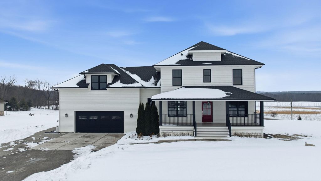 10001 N Beverly Lane, La Porte, IN 46350