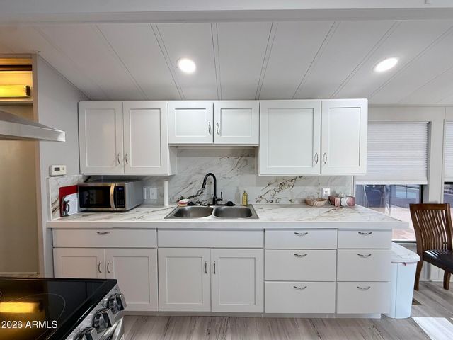 8865 E BASELINE Road 1028, Mesa, AZ 85209