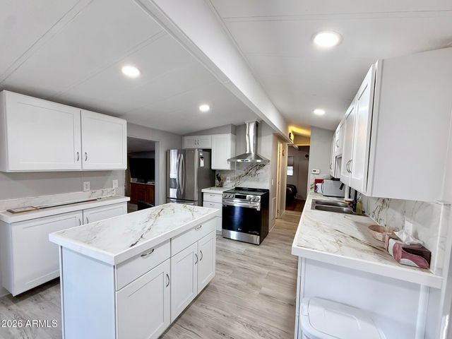 8865 E BASELINE Road 1028, Mesa, AZ 85209