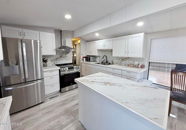 8865 E BASELINE Road 1028, Mesa, AZ 85209