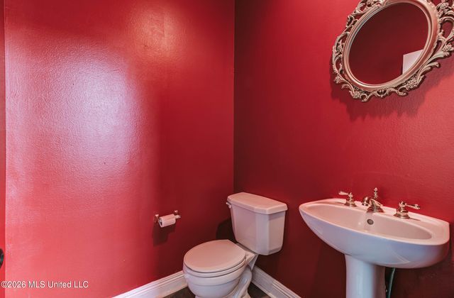 11912 Summerhaven Circle, Gulfport, MS 39503