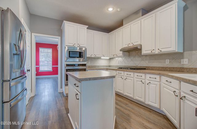 11912 Summerhaven Circle, Gulfport, MS 39503