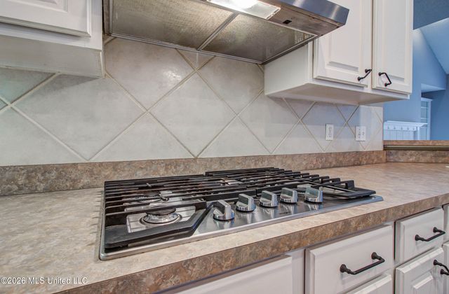 11912 Summerhaven Circle, Gulfport, MS 39503