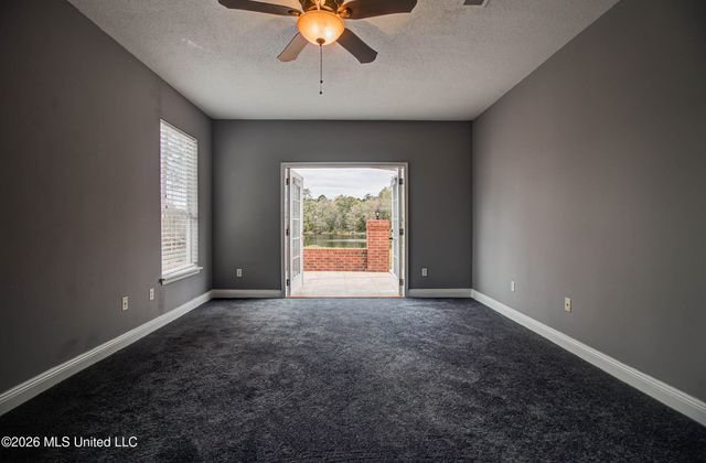 11912 Summerhaven Circle, Gulfport, MS 39503