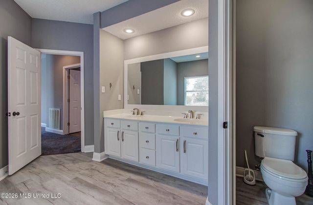 11912 Summerhaven Circle, Gulfport, MS 39503