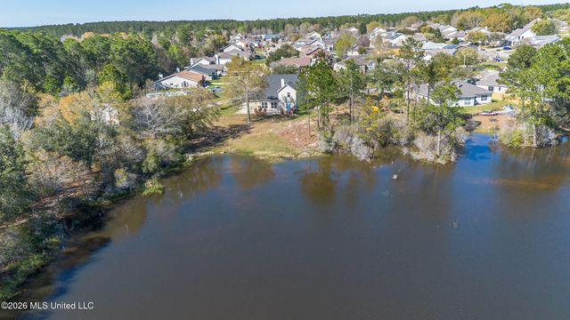 11912 Summerhaven Circle, Gulfport, MS 39503