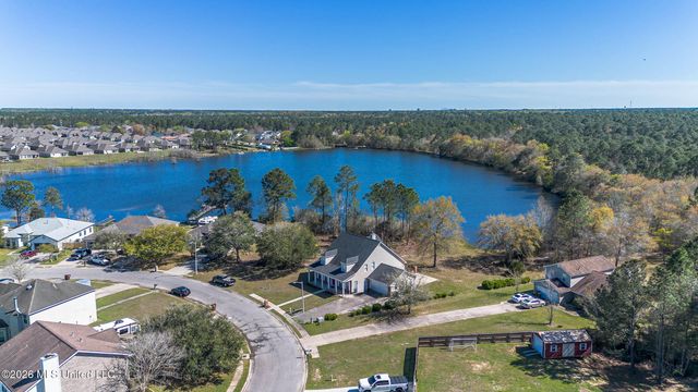 11912 Summerhaven Circle, Gulfport, MS 39503