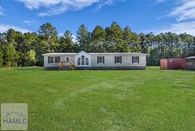212 Cutters Gap SE, Ludowici, GA 31316