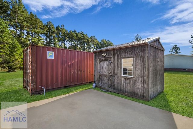 212 Cutters Gap SE, Ludowici, GA 31316
