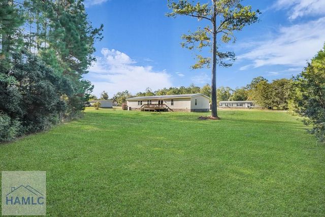 212 Cutters Gap SE, Ludowici, GA 31316