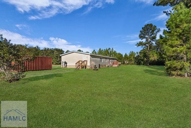 212 Cutters Gap SE, Ludowici, GA 31316