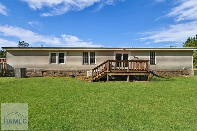 212 Cutters Gap SE, Ludowici, GA 31316