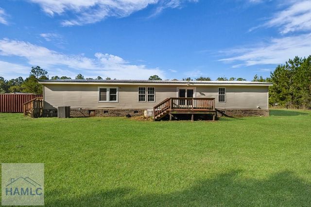 212 Cutters Gap SE, Ludowici, GA 31316