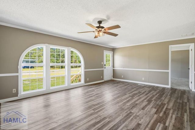 212 Cutters Gap SE, Ludowici, GA 31316