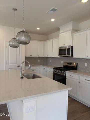 139 Favored Avenue, Sanford, NC 27330