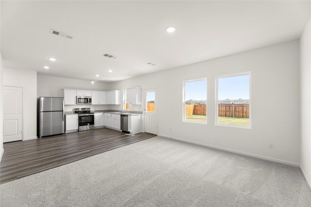 209 Bradford Drive, Princeton, TX 75407