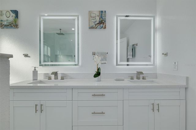 1447 JASMINE WAY, Clearwater, FL 33756