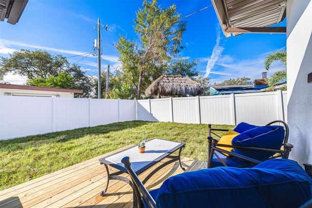 1447 JASMINE WAY, Clearwater, FL 33756