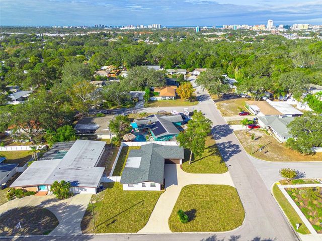 1447 JASMINE WAY, Clearwater, FL 33756