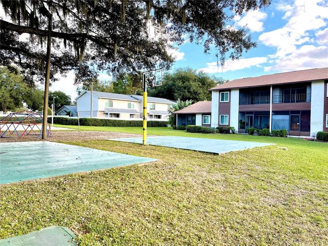 39132 COUNTY ROAD 54 2020, Zephyrhills, FL 33542