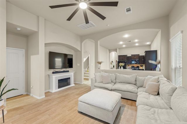 2135 Harmon Crest Court, Spring, TX 77373