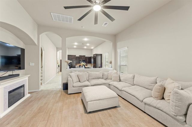 2135 Harmon Crest Court, Spring, TX 77373