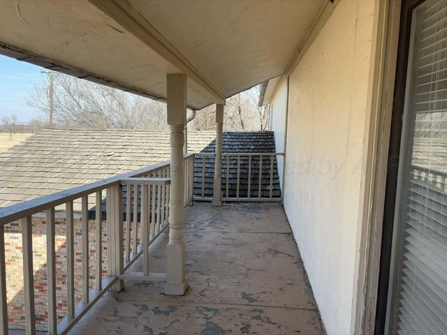 13 Glenbrook Drive, Borger, TX 79007