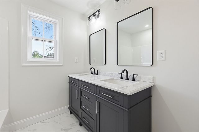 673 Pleasant Street, Leicester, MA 01524