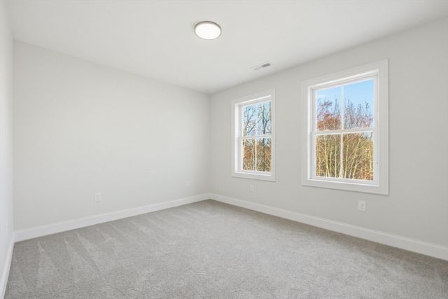 673 Pleasant Street, Leicester, MA 01524