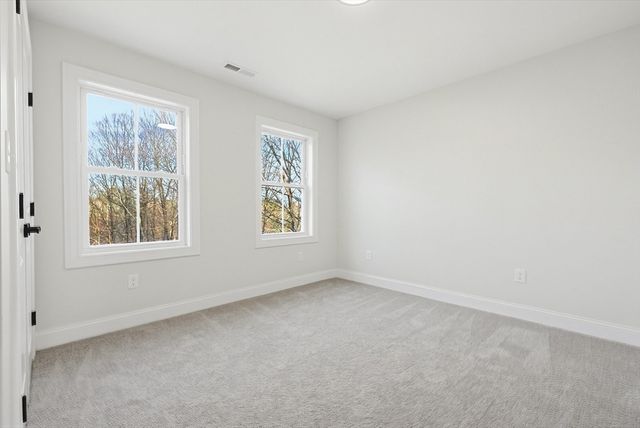 673 Pleasant Street, Leicester, MA 01524