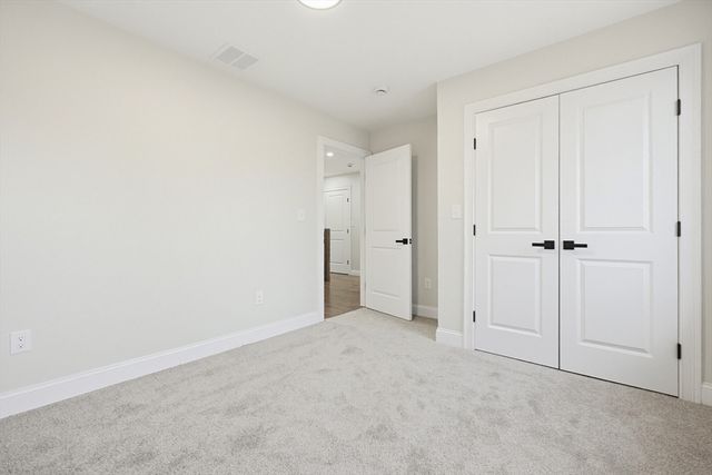 673 Pleasant Street, Leicester, MA 01524