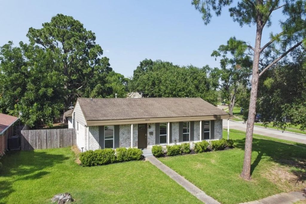 6022 Beaudry Drive, Houston, TX 77035