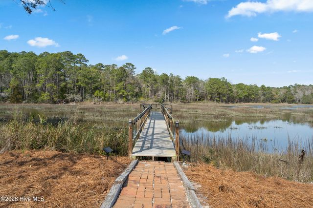 3879 Beaver Circle SW, Shallotte, NC 28470