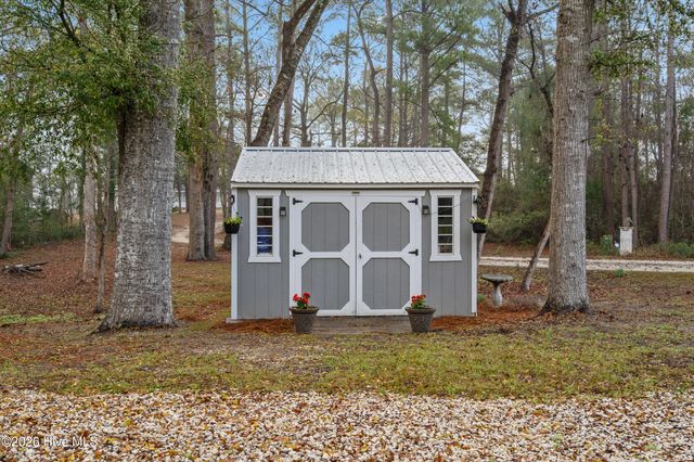 3879 Beaver Circle SW, Shallotte, NC 28470