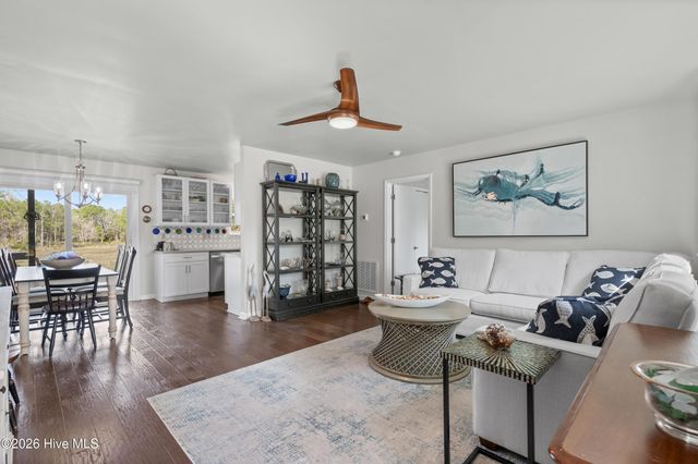 3879 Beaver Circle SW, Shallotte, NC 28470