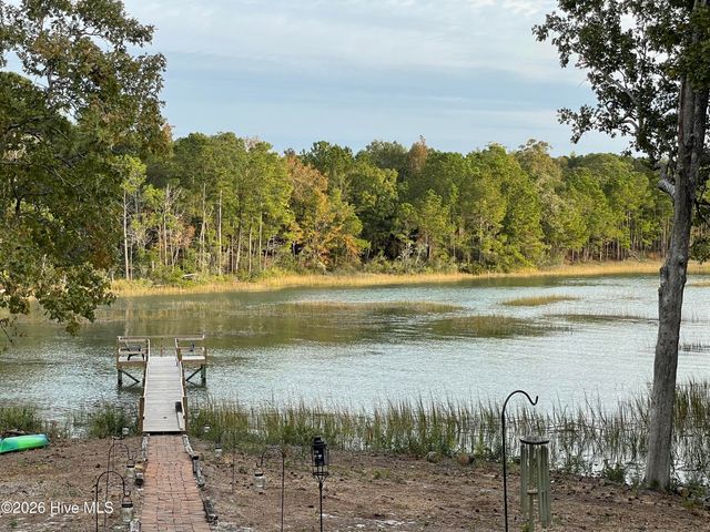 3879 Beaver Circle SW, Shallotte, NC 28470