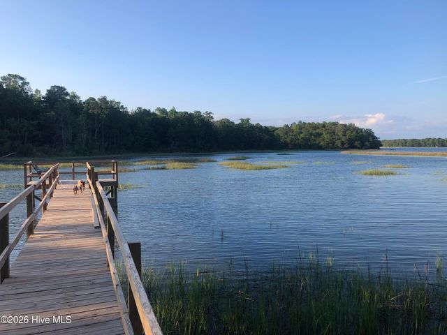 3879 Beaver Circle SW, Shallotte, NC 28470