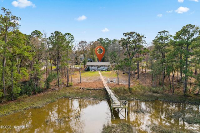 3879 Beaver Circle SW, Shallotte, NC 28470