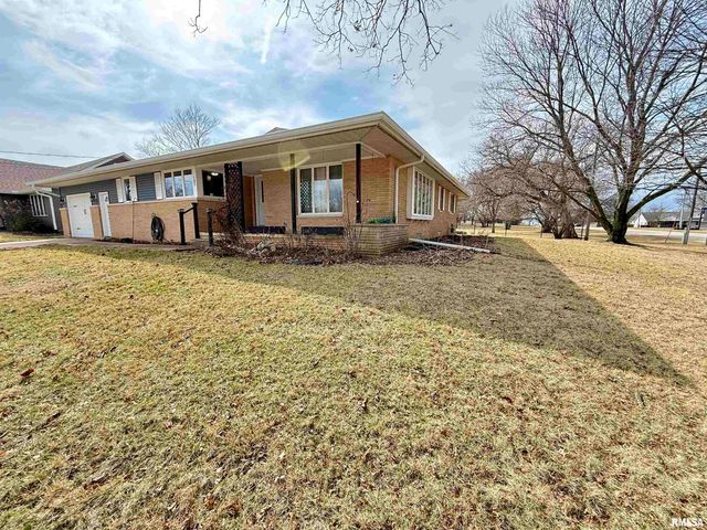 102 S SUNRISE Street, Roanoke, IL 61561