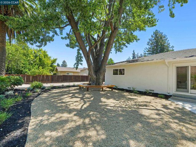 136 Arbolado Dr, Walnut Creek, CA 94598