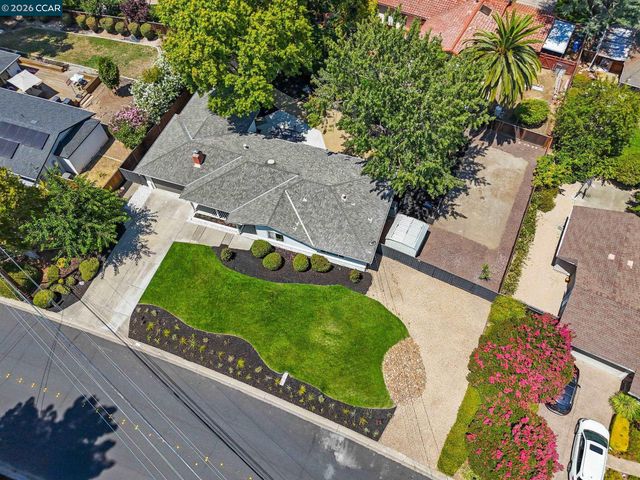 136 Arbolado Dr, Walnut Creek, CA 94598