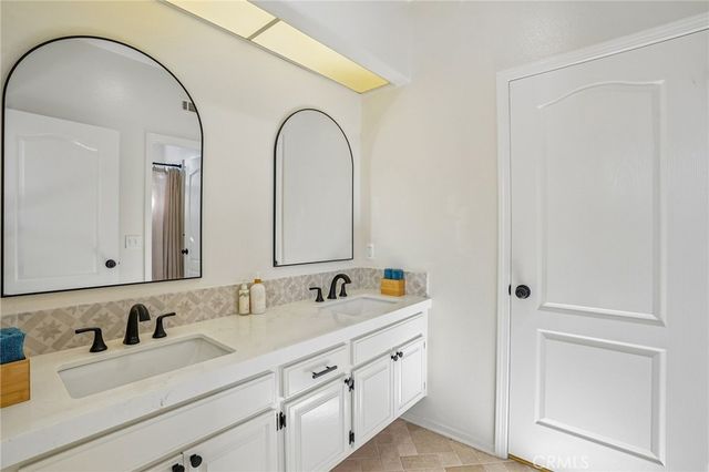 11479 Amberridge Court, Moorpark, CA 93021