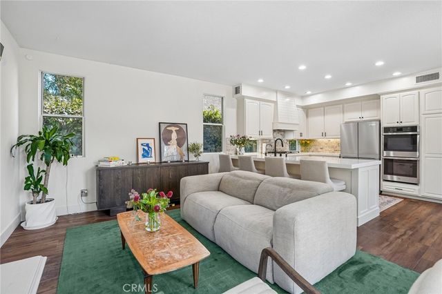 11479 Amberridge Court, Moorpark, CA 93021