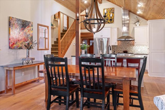 2418 Meadow Dr, Arnold, CA 95223