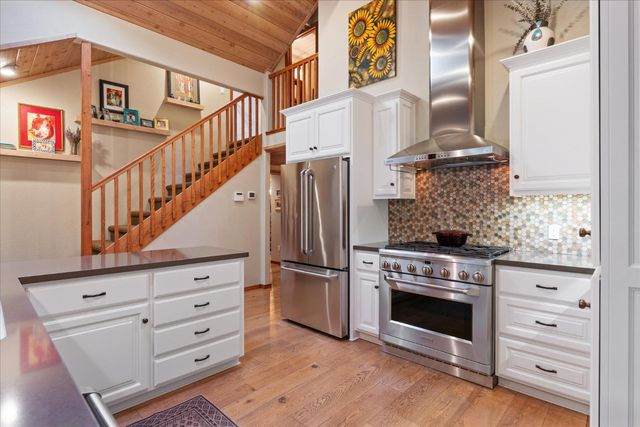 2418 Meadow Dr, Arnold, CA 95223