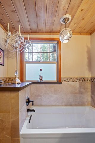 2418 Meadow Dr, Arnold, CA 95223