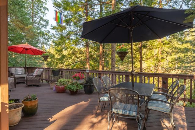 2418 Meadow Dr, Arnold, CA 95223